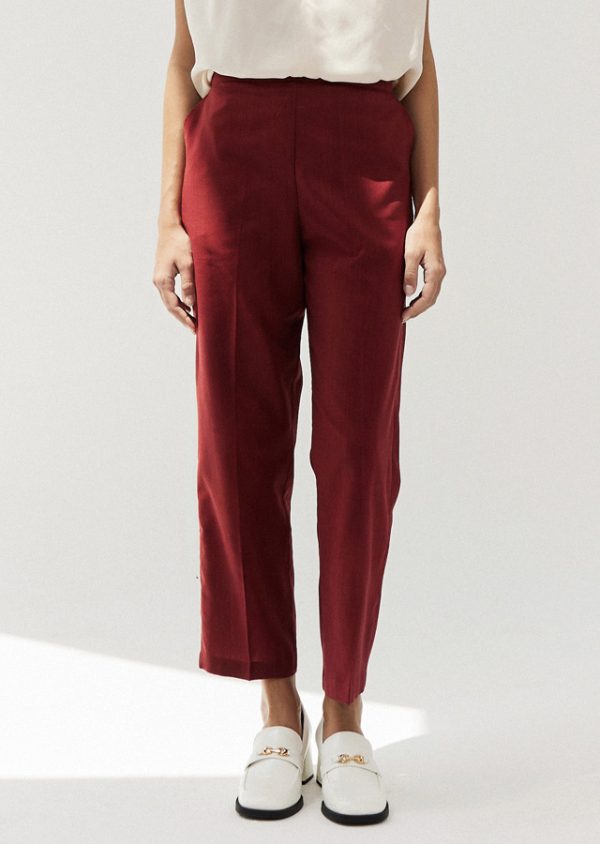 red trouser