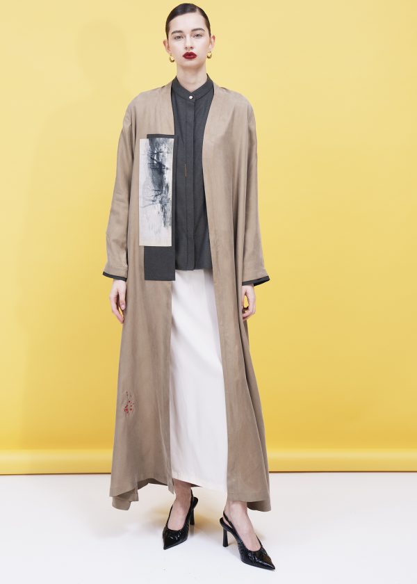 Brown silk with art