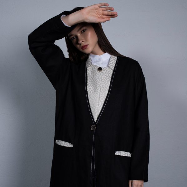 BLACK LINEN WITH WHITE SHIRT