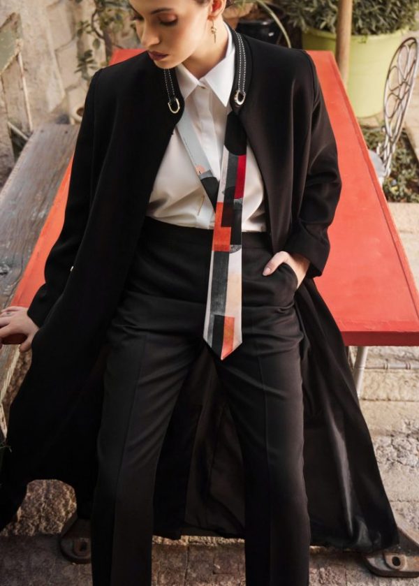black crepe suit