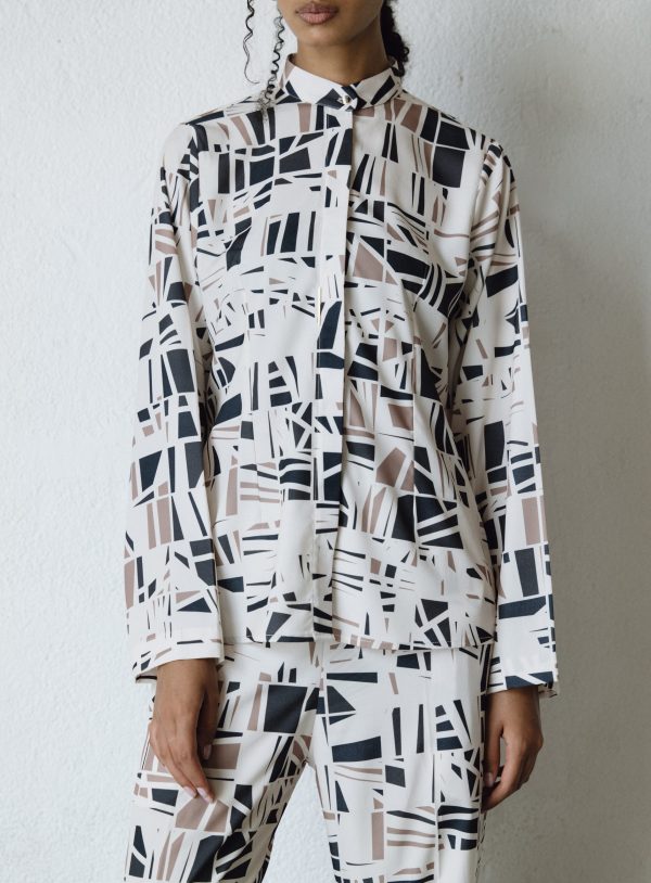 Printed beige shirt