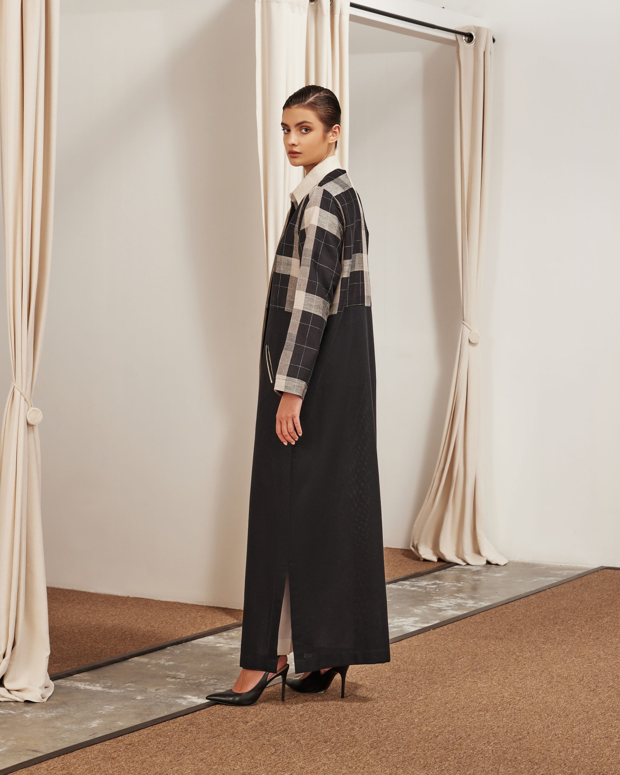 zah-design15136-scaled-1.jpg zah-design15136-scaled-1.jpg