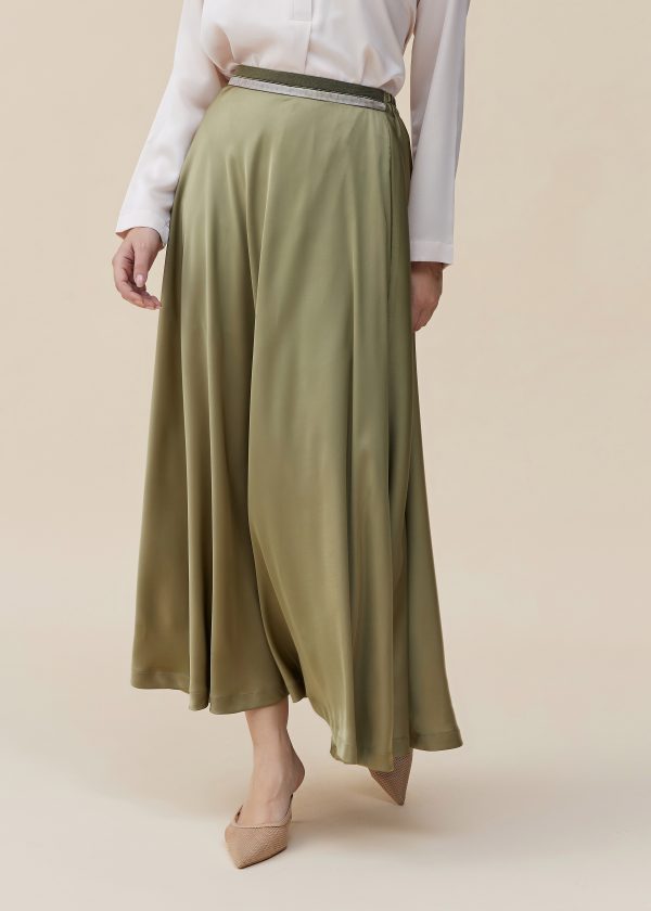Green skirt